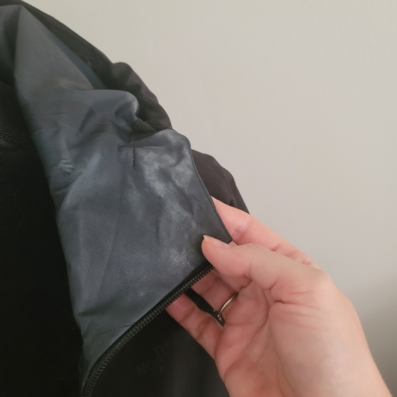 The North Face | Rain Jacket - Picture 5 of 11